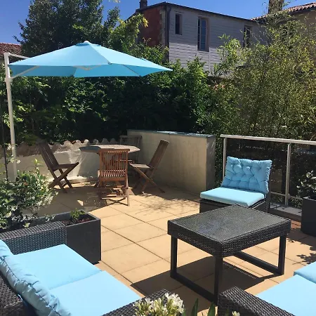 L Appart Des Cloutiers, Terrasse De 25M2 La Rochelle  Exterior photo